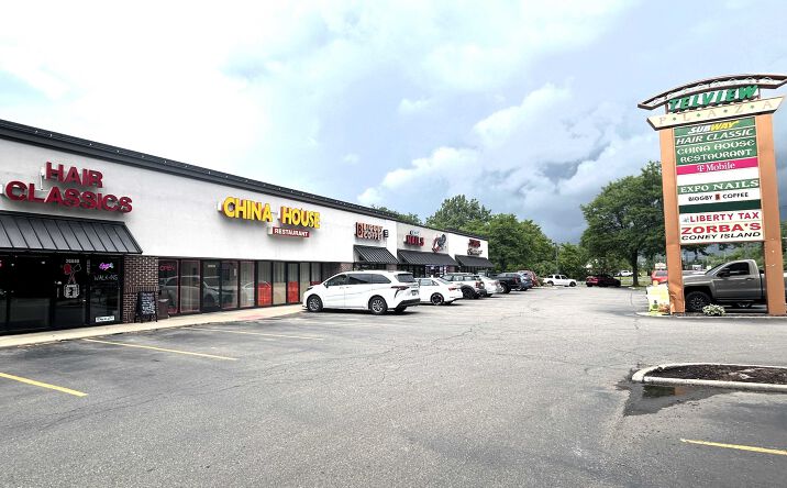 Pictures of Retail property located at 26582 Telegraph Rd, Flat Rock, MI 48134 for lease - image #1