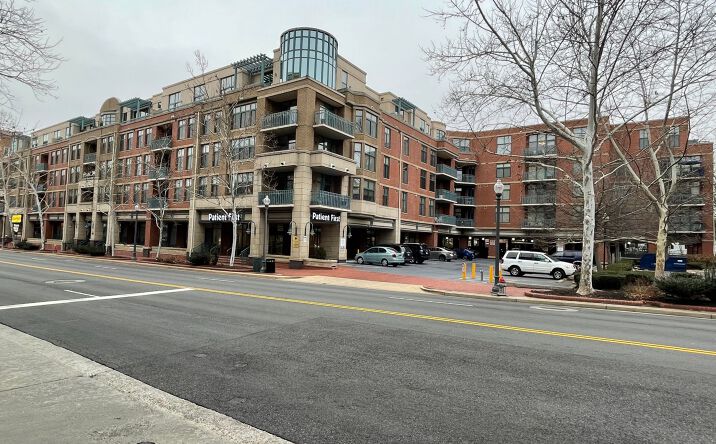 Pictures of Retail property located at 502 W Broad St, Falls Church, VA 22046 for lease - image #1