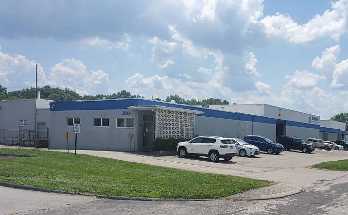 Pictures of Office, Industrial property located at 3644 Scarlet Oak Blvd, St. Louis, MO 63122 for lease - image #1