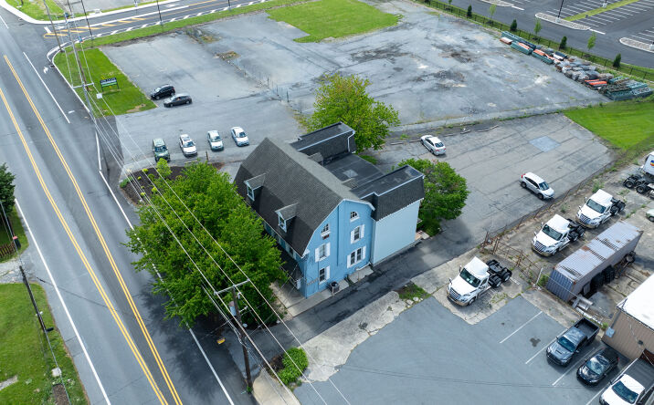 Pictures of Office property located at 58 Keller Ave, Lancaster, PA 17601 for lease - image #1