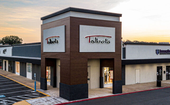 Pictures of Retail property located at 6450 Phelan Blvd, Beaumont, TX 77706 for lease - image #1