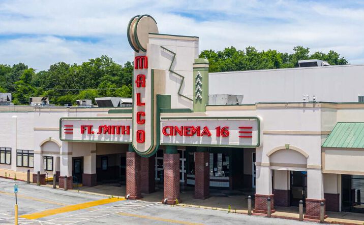 Pictures of Retail property located at 1200 S Waldron Rd, Fort Smith, AR 72903 for lease - image #1