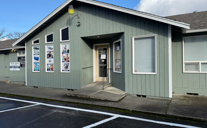 Pictures of Office property located at 8909 Gravelly Lake Dr SW, Lakewood, WA 98499 for lease - image #1