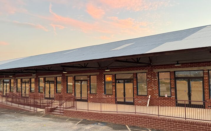 Pictures of Retail, Office, Special Purpose property located at 1080 3rd St, Macon, GA 31201 for lease - image #1