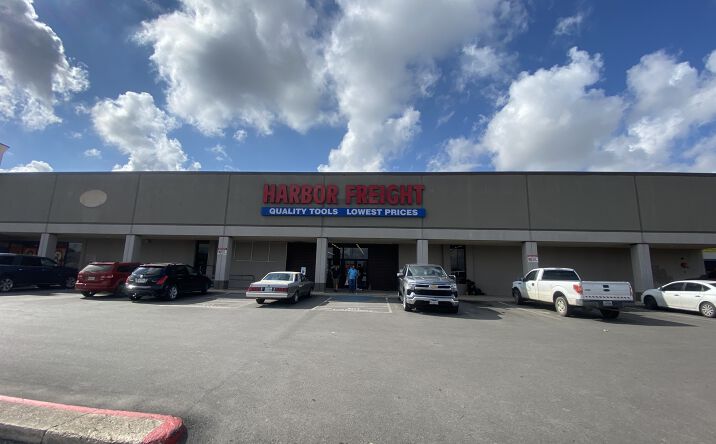 Pictures of Retail property located at 5330 Walzem Rd, San Antonio, TX 78218 for lease - image #1