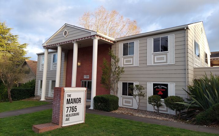 Pictures of Office property located at 7765 Healdsburg Ave, Sebastopol, CA 95472 for lease - image #1