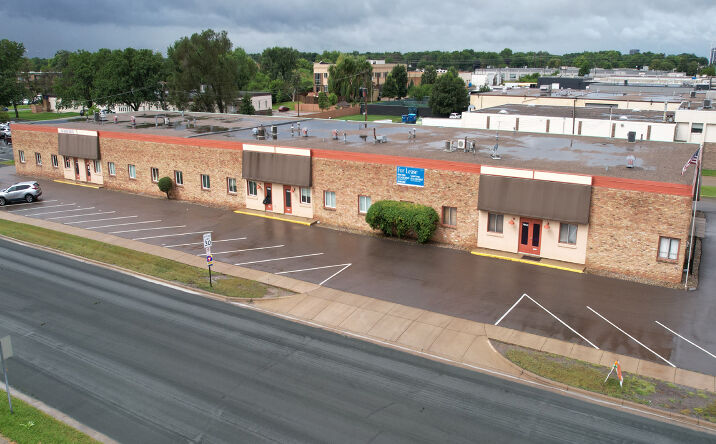 Pictures of Industrial property located at 7900-7940 12 th Ave S, Bloomington, MN 55425 for lease - image #1