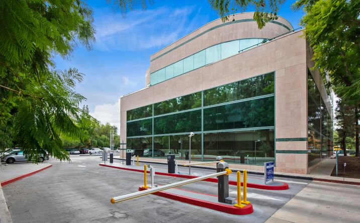Pictures of Office property located at 5550 Topanga Canyon Blvd, Los Angeles, CA 91367 for lease - image #1