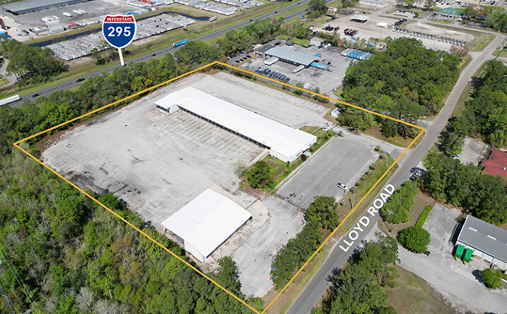 Pictures of Industrial property located at 2600 Lloyd Rd, Jacksonville, FL 32254 for lease - image #1