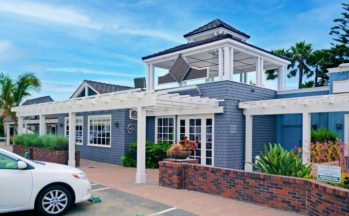 Pictures of Retail property located at 3819 Santa Claus Ln, Carpinteria, CA 93013 for lease - image #1
