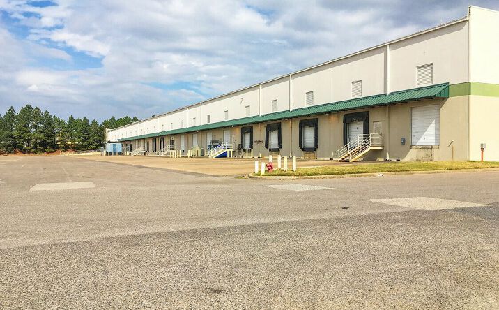 Pictures of Industrial property located at 4605 Hickory Hill Rd, Memphis, TN 38141 for lease - image #1