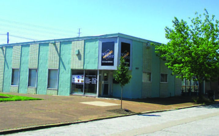 Pictures of Retail property located at 1800 S. Broadway St, St. Louis, MO 63104 for lease - image #1