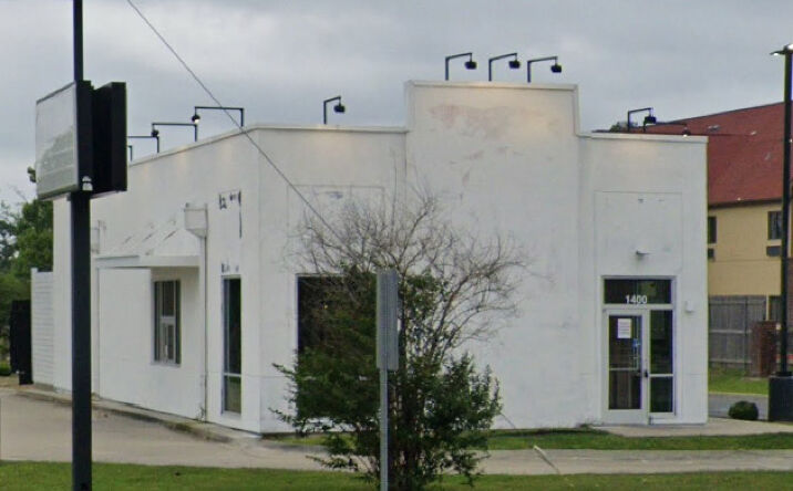 Pictures of Retail, Restaurant property located at 1400 N Martin Luther King Hwy, Lake Charles, LA 70601 for lease - image #1