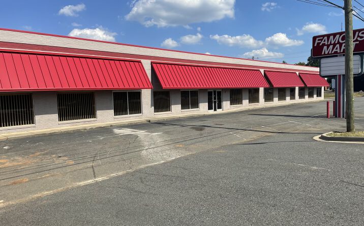 Pictures of Retail, Special Purpose property located at 6600 N Tryon St, Charlotte, NC 28213 for lease - image #1