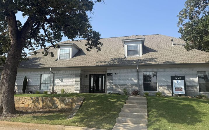Pictures of Office property located at 1721 E Southlake Blvd, Southlake, TX 76092 for lease - image #1