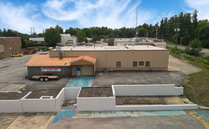 Pictures of Industrial property located at 12345 Kinsman Rd, Newbury, OH 44065 for lease - image #1