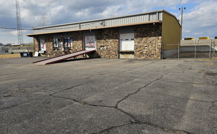 Pictures of Office, Industrial property located at 1810 September Ave, Memphis, TN 38116 for lease - image #1