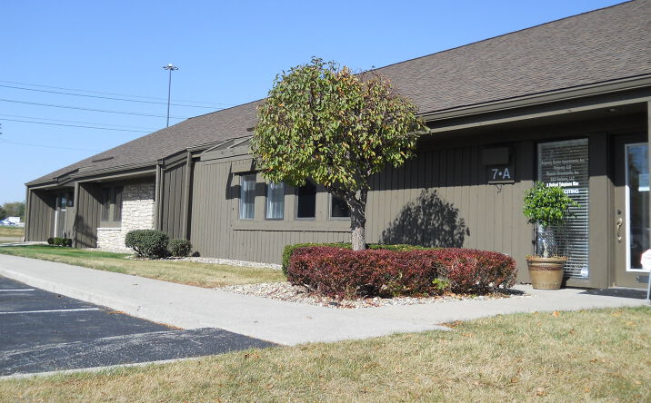 Pictures of Retail, Office property located at 8202 Clearvista Parkway, Indianapolis, IN 46256 for lease - image #1