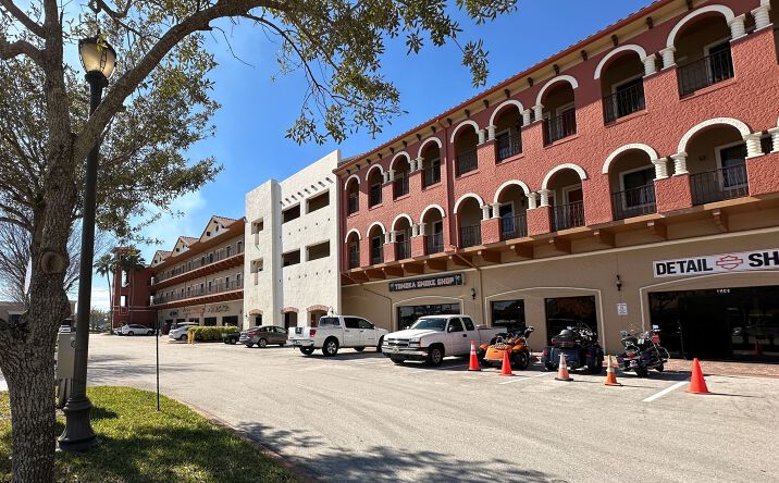 Pictures of Retail, Office property located at 1653 N. US Highway 1, Unit 106B, Ormond Beach, FL 32174 for lease - image #1