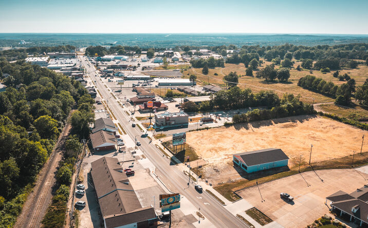 Pictures of Land property located at 1020 Kingshighway, Rolla, MO 65401 for lease - image #1