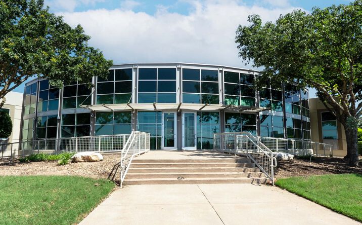 Pictures of Office property located at 12708 Riata Vista Cir, Austin, TX 78727 for lease - image #1