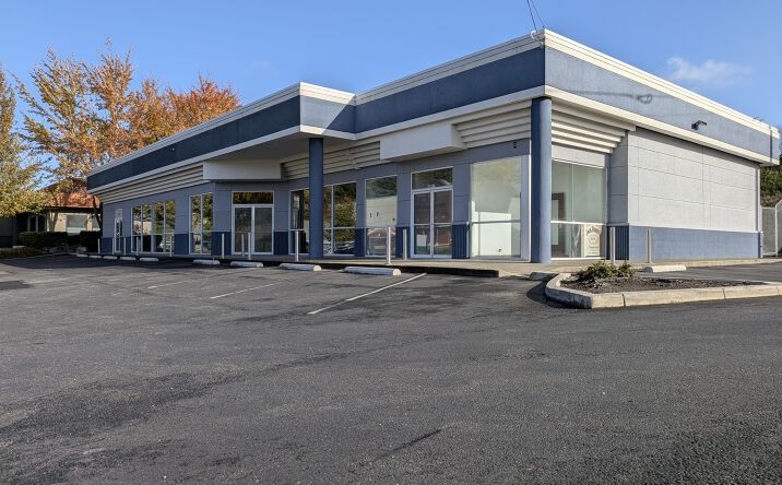 Pictures of Retail property located at 6249 Tacoma Mall Blvd, Tacoma, WA 98409 for lease - image #1