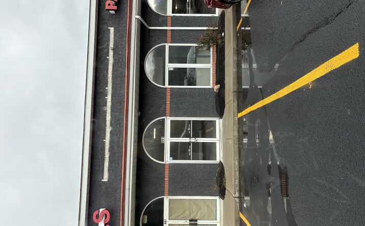 Pictures of Retail, Office, Restaurant property located at 991 U.S. 9, Howell Township, NJ 07731 for lease - image #1