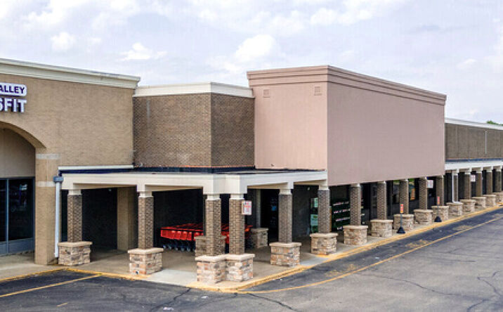 Pictures of Retail property located at 1200 - 1258 E Central Ave & 56-60 Lawrence Ave, Miamisburg, OH 45342 for lease - image #1