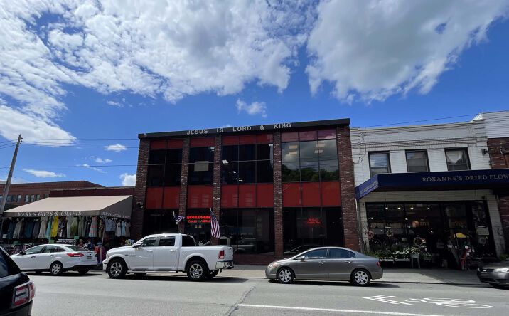 Pictures of Retail property located at 2111 Penn Ave, Pittsburgh, PA 15222 for lease - image #1