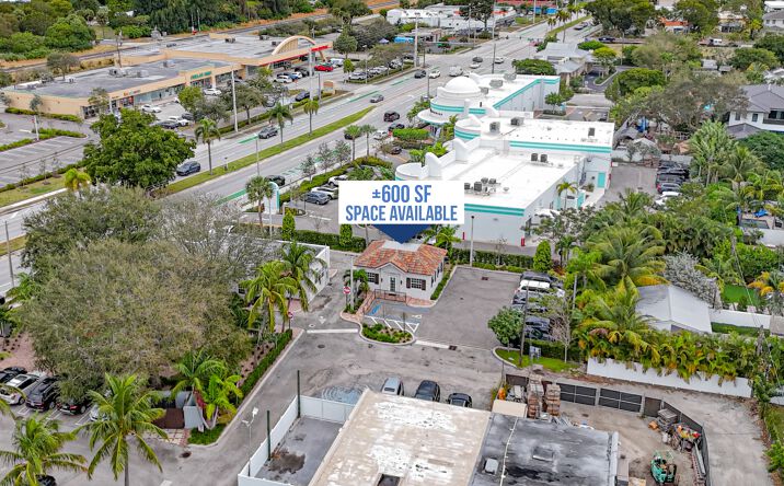 Pictures of Retail property located at 1201 N Federal Hwy, Delray Beach, FL 33483 for lease - image #1