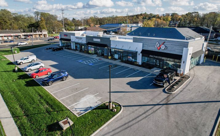 Pictures of Retail property located at 9 S Main St (SR-91), Munroe Falls, OH 44262 for lease - image #1