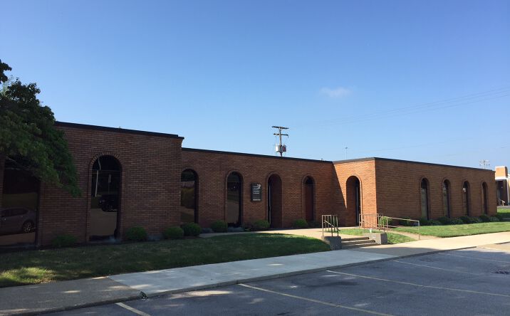 Pictures of Retail, Office property located at 100 30th St NW, Canton, OH 44709 for lease - image #1