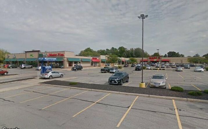 Pictures of Retail property located at 5899 Andrews Rd, Mentor-On-The-Lake, OH 44060 for lease - image #1