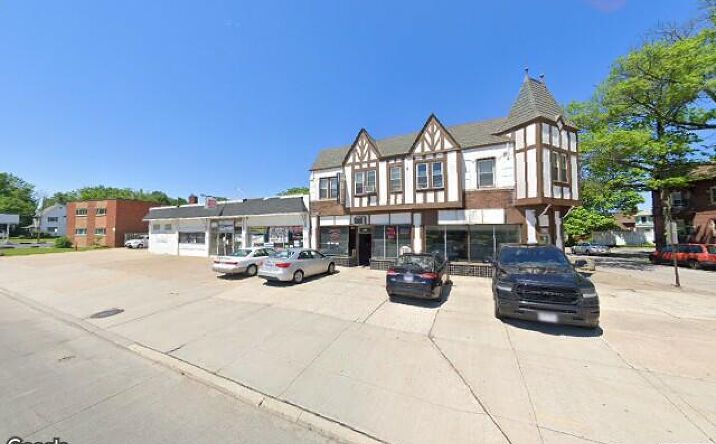 Pictures of Retail property located at 4176 Rocky River Dr, Cleveland, OH 44135 for lease - image #1