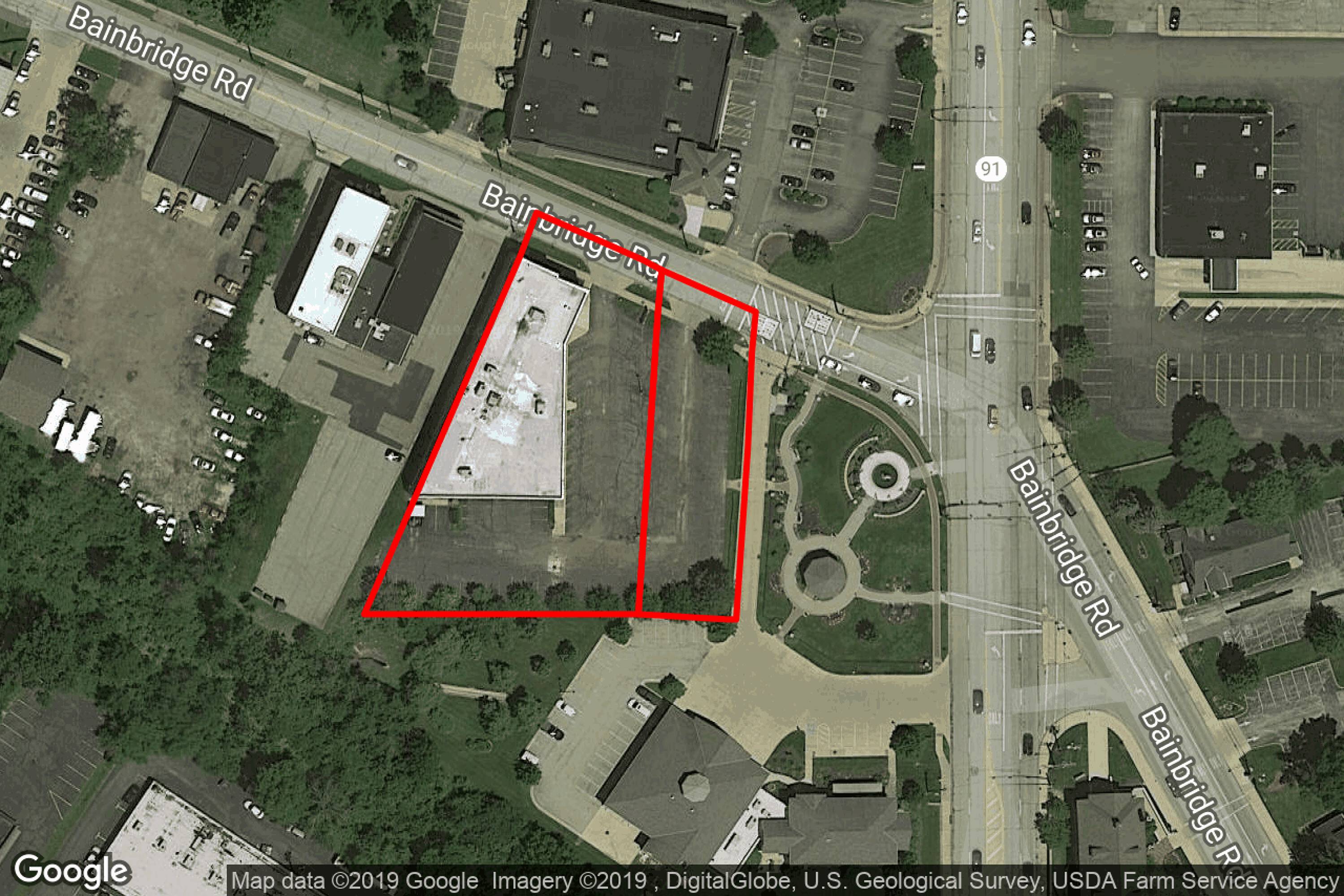 33790 Bainbridge Rd, Solon, OH 44139