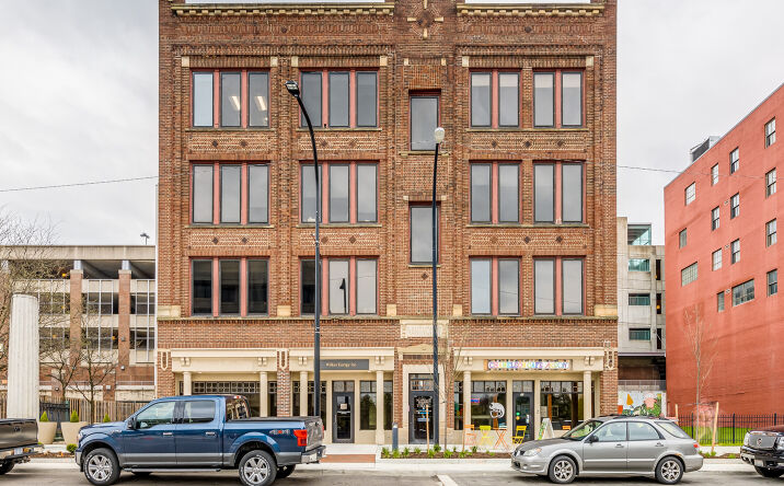 Pictures of Office property located at 17 S Main St, Akron , OH 44308 for lease - image #1