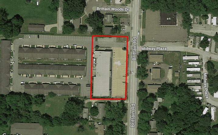 Pictures of Retail, Office, Restaurant property located at 1300 Brittain Rd, Akron, OH 44310 for lease - image #1