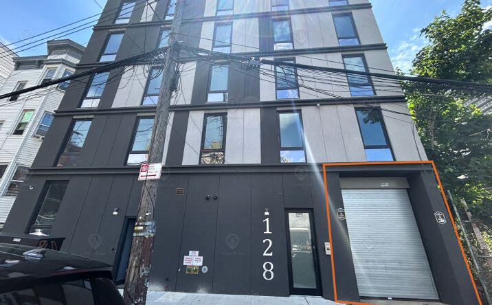 128 W 167th St, The Bronx, NY 10452 | Crexi.com