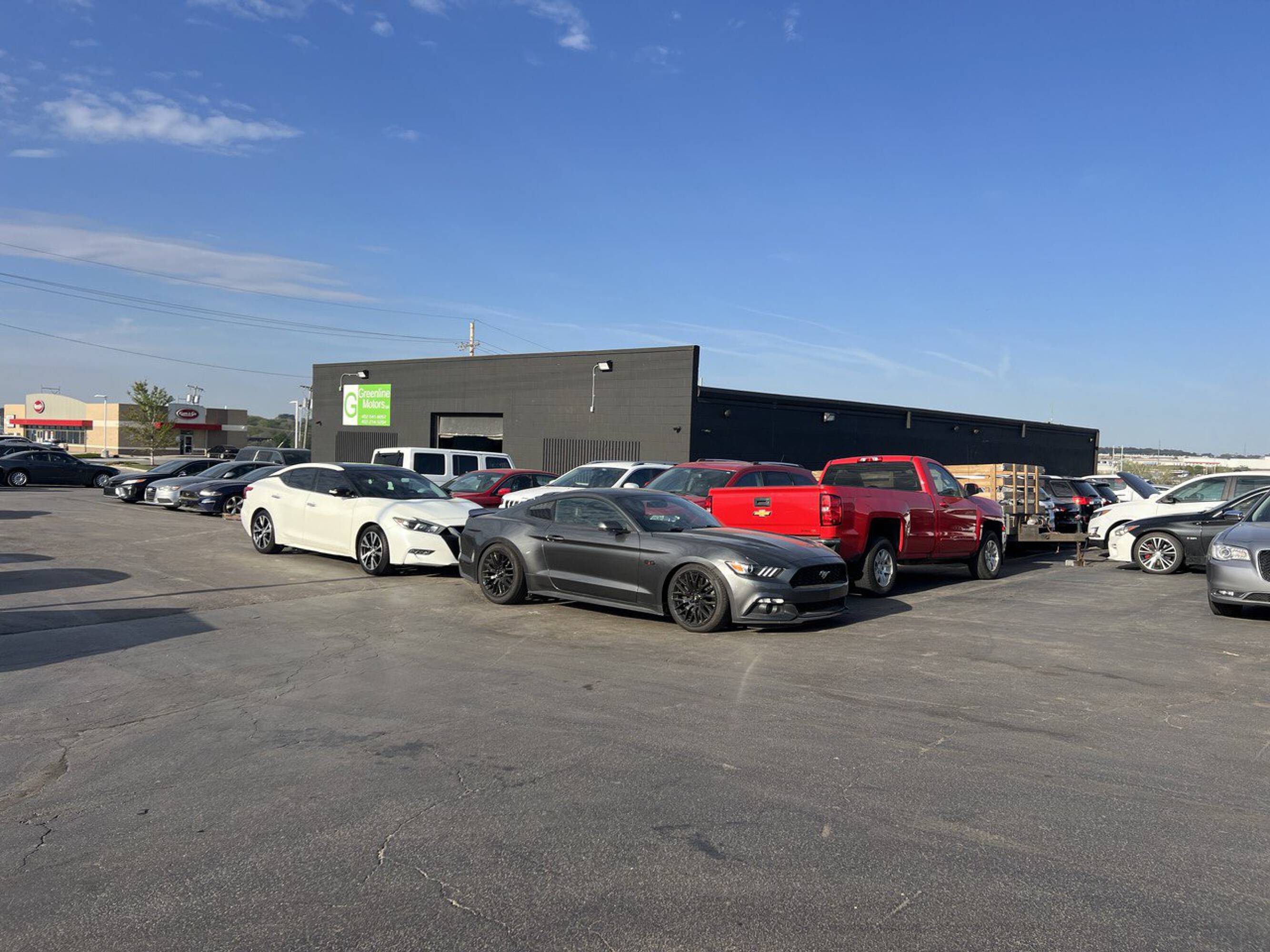 4505 S 84th St, Omaha, NE 68127