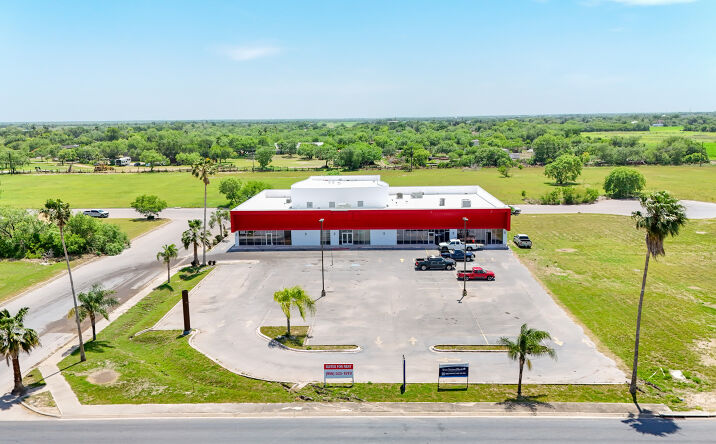Pictures of Retail property located at E Expressway 83, Mercedes, TX 78570 for lease - image #1