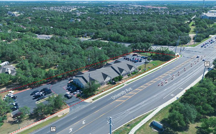 Pictures of Retail, Office, Special Purpose property located at 1500 W University Ave, Georgetown, TX 78628 for lease - image #1