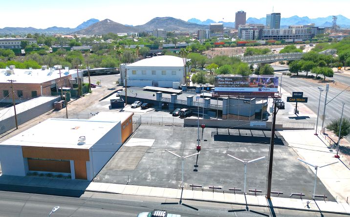 Pictures of Retail property located at 750 E Broadway Blvd, Tucson, AZ 85719 for lease - image #1