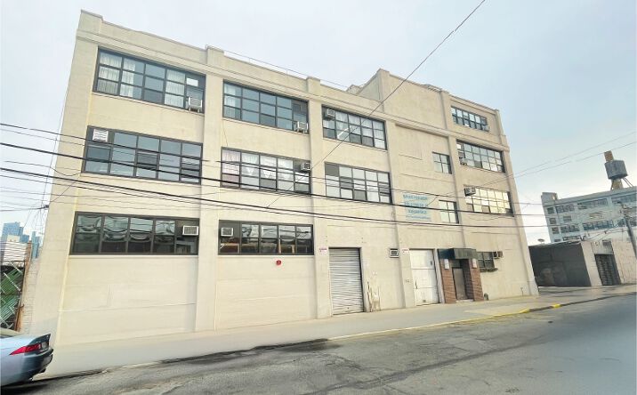 Pictures of Industrial property located at 43-49 10th St, Queens, NY 11101 for lease - image #1