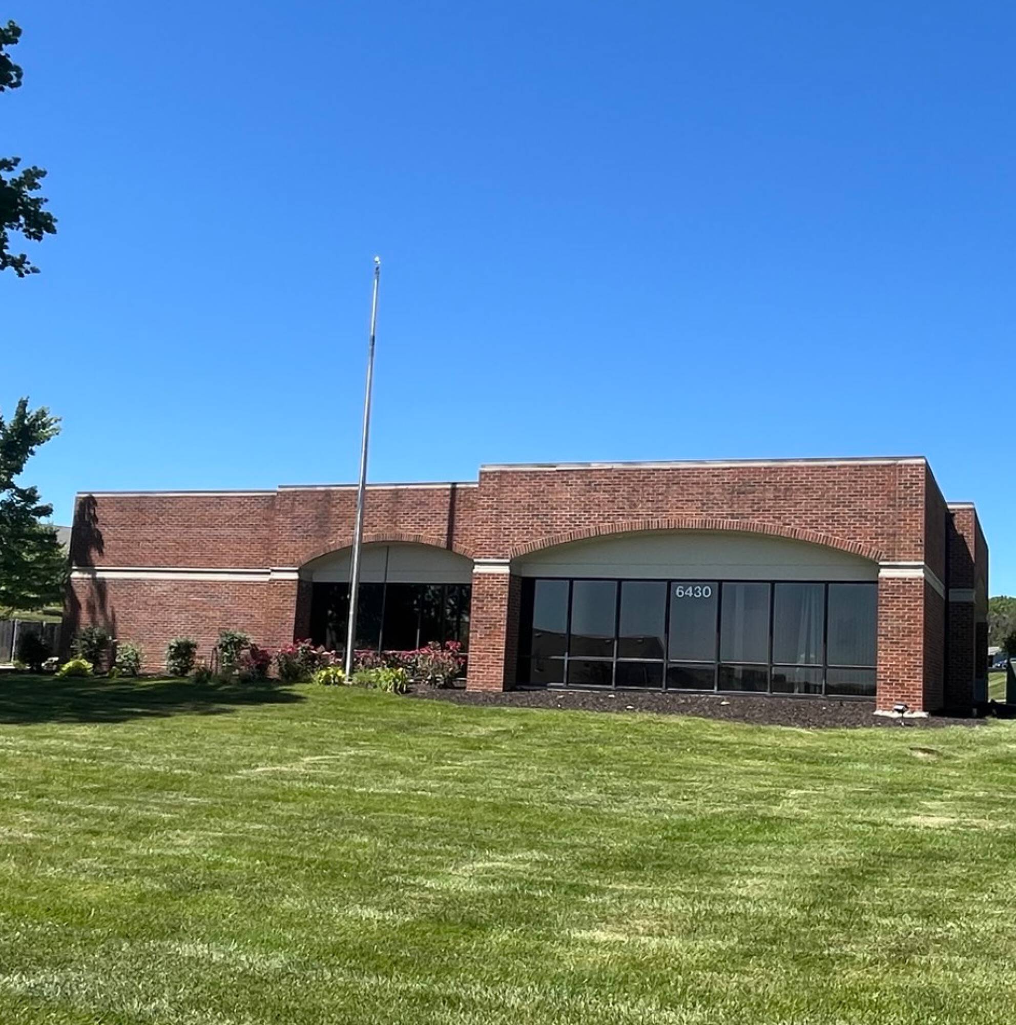 6430 N Cosby Ave, Kansas City, MO 64151