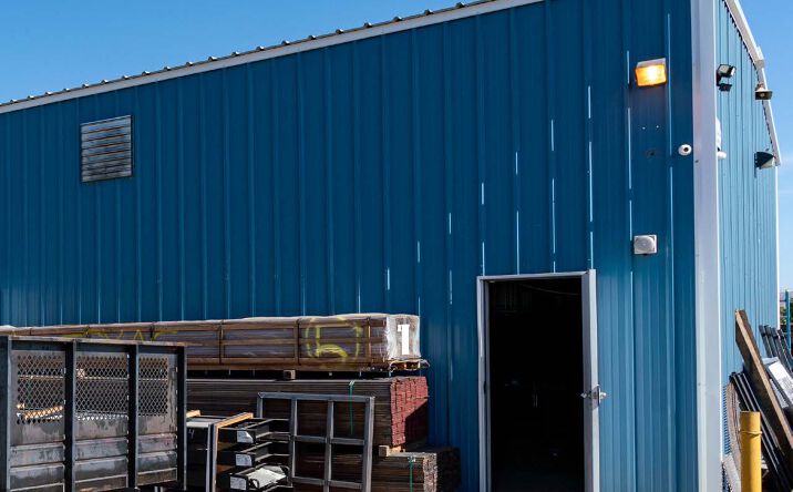 Pictures of Retail, Industrial property located at 39006 20th St E, Palmdale, CA 93550 for lease - image #1