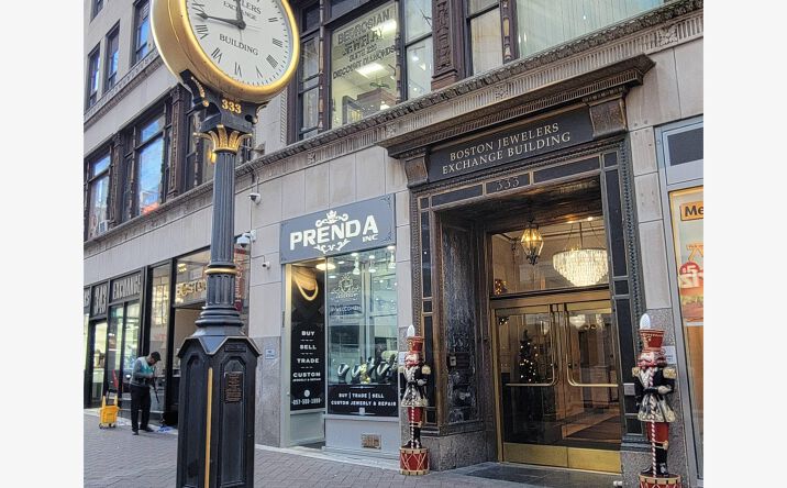 Pictures of Retail property located at 333 Washington St, Boston, MA 02108 for lease - image #1