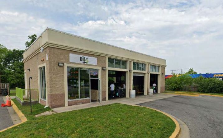 Pictures of Retail property located at 5401 Marlboro Pike, District Heights, MD 20747 for lease - image #1