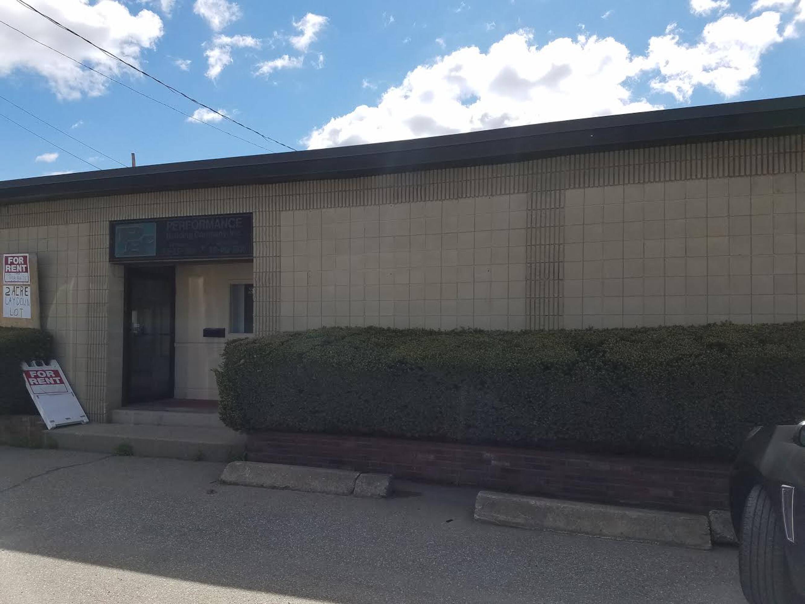 50 Tanner St, Lowell, MA 01852