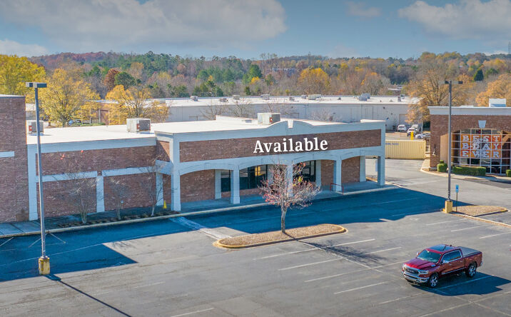 Pictures of Retail property located at 2412 Sardis Rd N, Charlotte, NC 28227 for lease - image #1