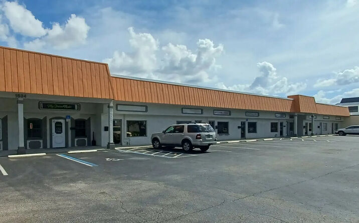 Pictures of Retail, Office property located at 1634 SE 47th St, Cape Coral, FL 33904 for lease - image #1